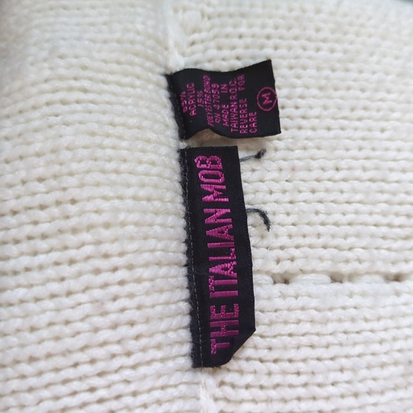 Vintage 70s Puffer Vest, The Italian Mob - Picture 5 of 6